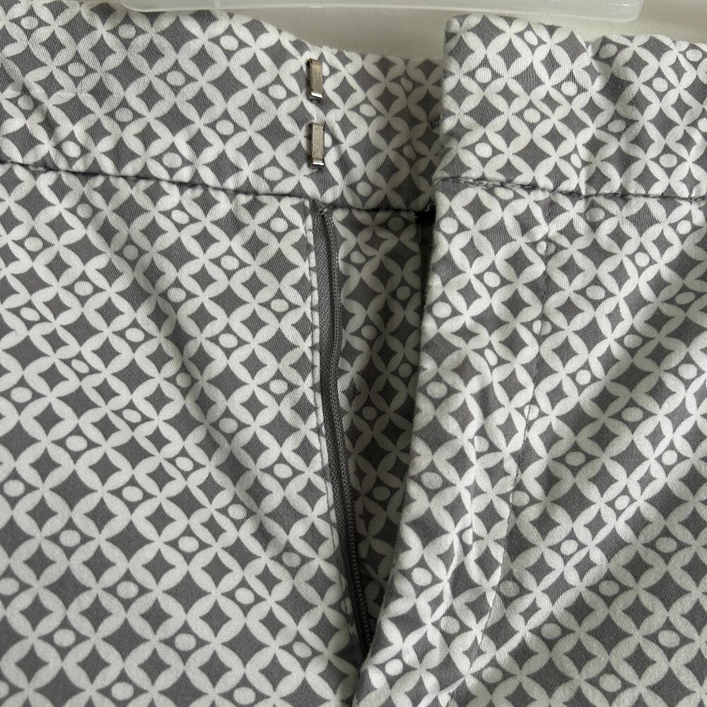 Capris - Picture 3 of 7
